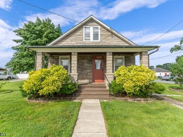 888 Wilbur Ave, Phillipsburg Town, NJ 08865