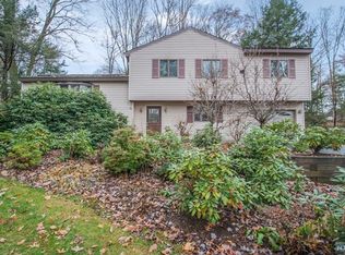 33 Bergen Dr, West Milford, NJ 07480