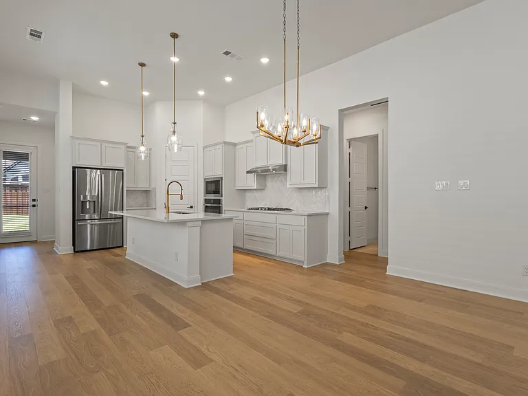 9105 Buckeye Bnd — Photo 4