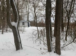 2272 W Kemperman Rd, Fremont, MI 49412