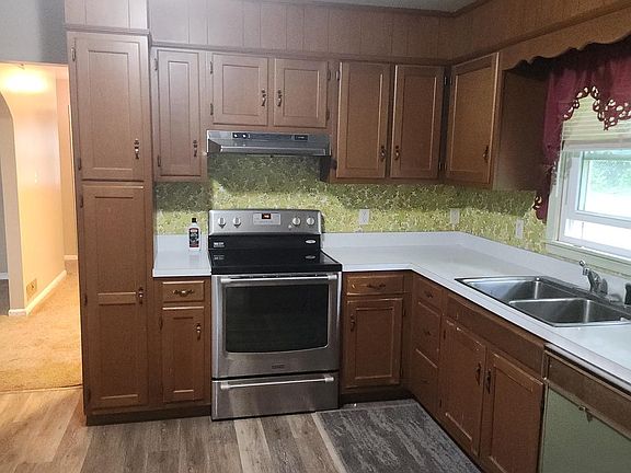 2nd image of 11853 Gehr Rd