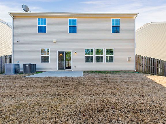 5th image of 4426 Haddington Dr