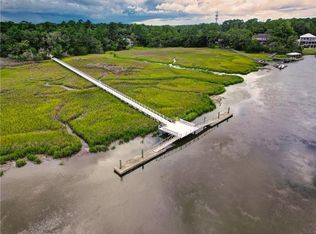 106 Jones Creek Dr, Saint Simons Island, GA 31522