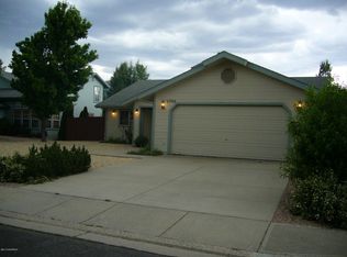 6704 E Vail Dr, Flagstaff, AZ 86004