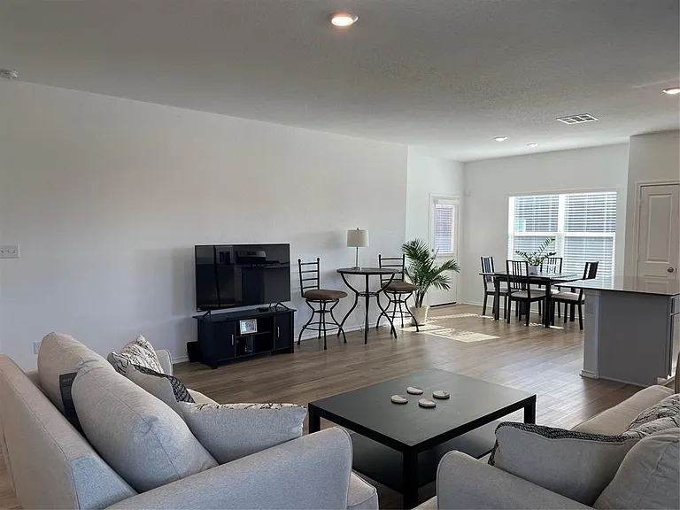 129 Starflower Cv — Photo 4