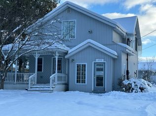 1678 E Chippewa River Rd, Midland, MI 48640