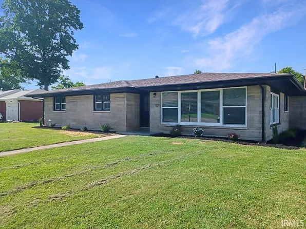 929 E Lincoln Ave, Mount Vernon, IN 47620