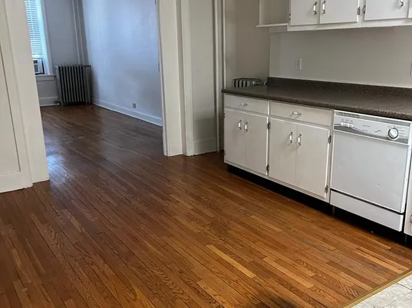 406 Chestnut St #2, Emmaus, PA 18049