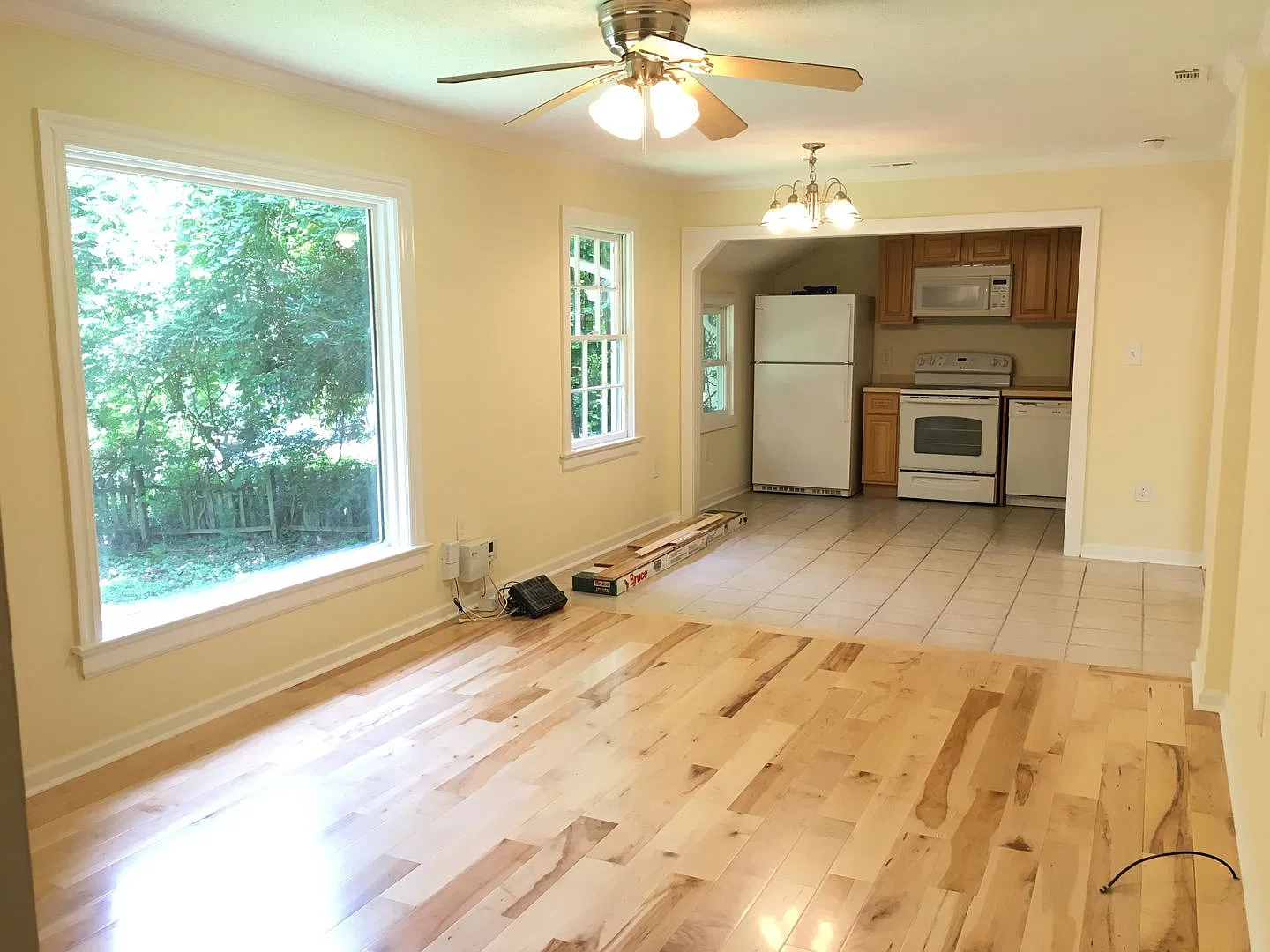 Sweet 3br duplex on Stephens St.! Walk to UNC next school year! — Photo 3