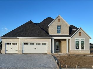 3000 Courtyard St, Springdale, AR 72762