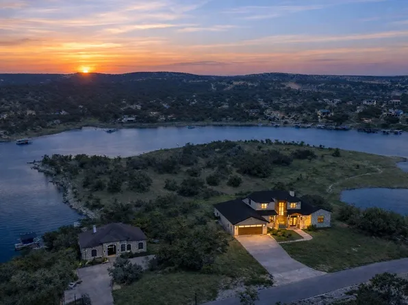 19813 Lakehurst Loop, Spicewood, TX 78669