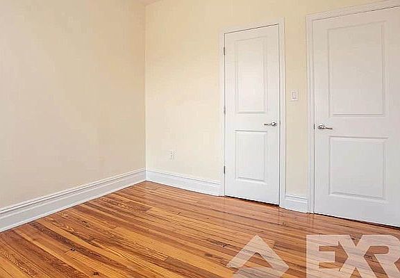 5th image of 709 De Kalb Ave #3B