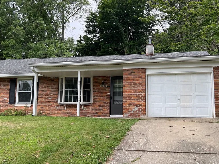 3301 N Valleyview Dr — Photo 3