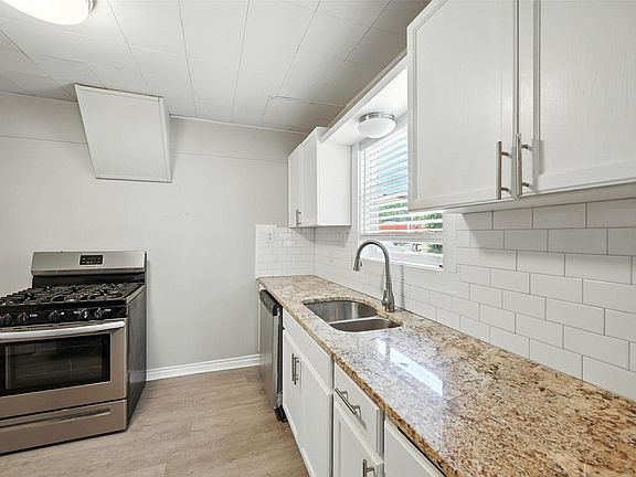 3rd image of 204 Graham Ave