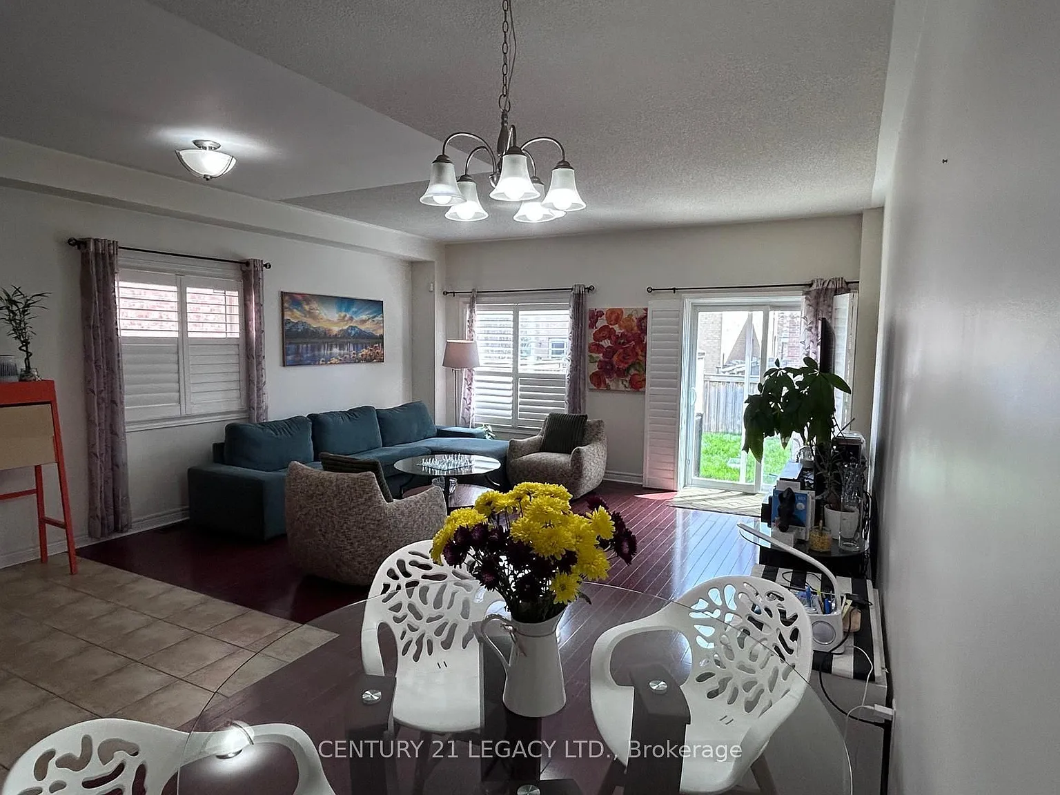 3 bed, $3,200 — Photo 4