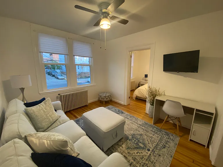 821 Grand Ave #2 — Photo 1