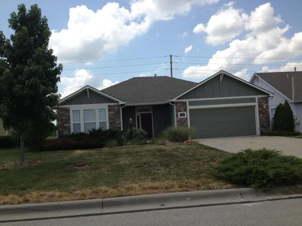 229 Campbell Dr, Lawrence, KS 66049