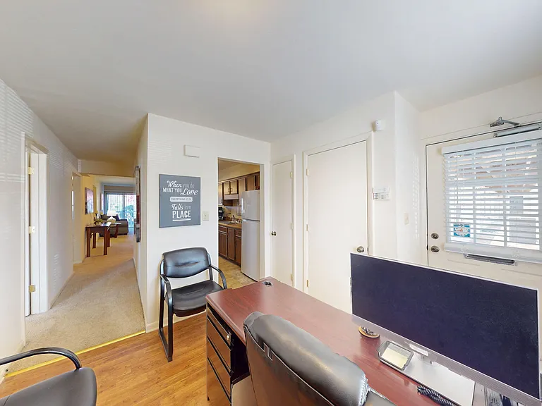 Crystal Lake Apartments — Photo 8