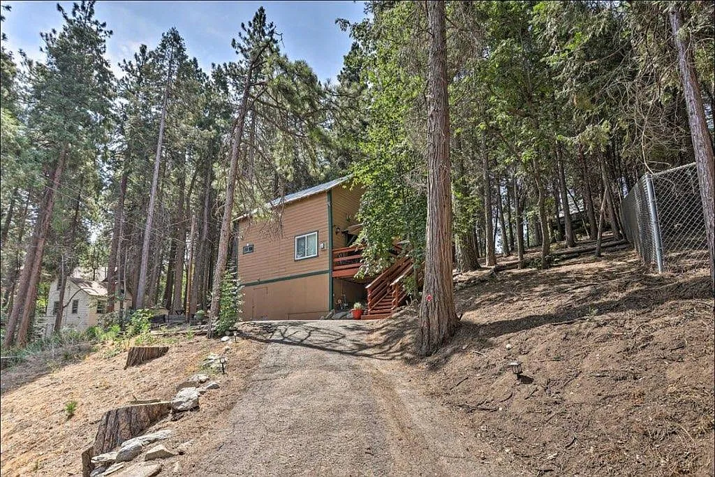 Ponderosa Dr, Crestline — Photo 2
