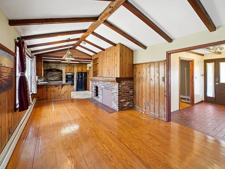 4322 Cross Country Dr — Photo 12