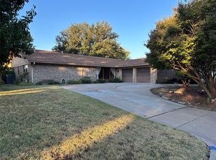 4021 Aragon Dr, Fort Worth, TX 76133