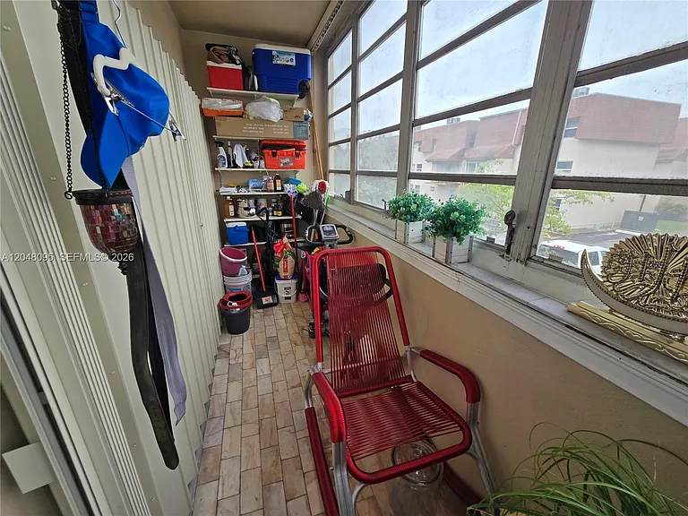 1555 W 44th Pl #235 — Photo 51