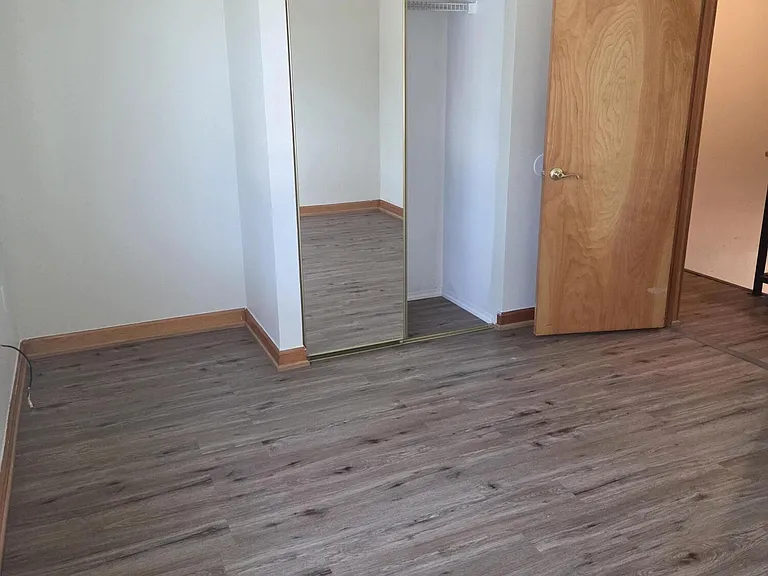 3915 Mount Sterling Ave — Photo 13
