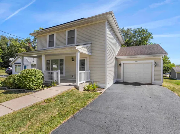 734 Trenton Ave, Rockford, IL 61102