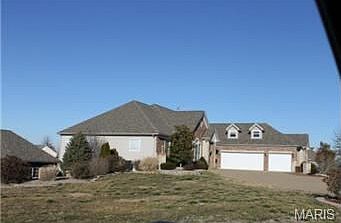 1st image of 413 Westridge Dr