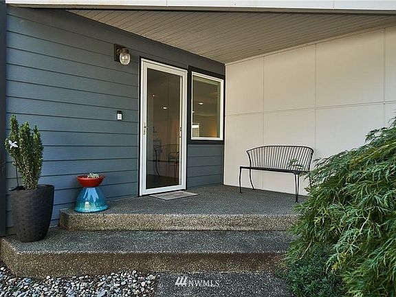 3rd image of 6330 81st St E