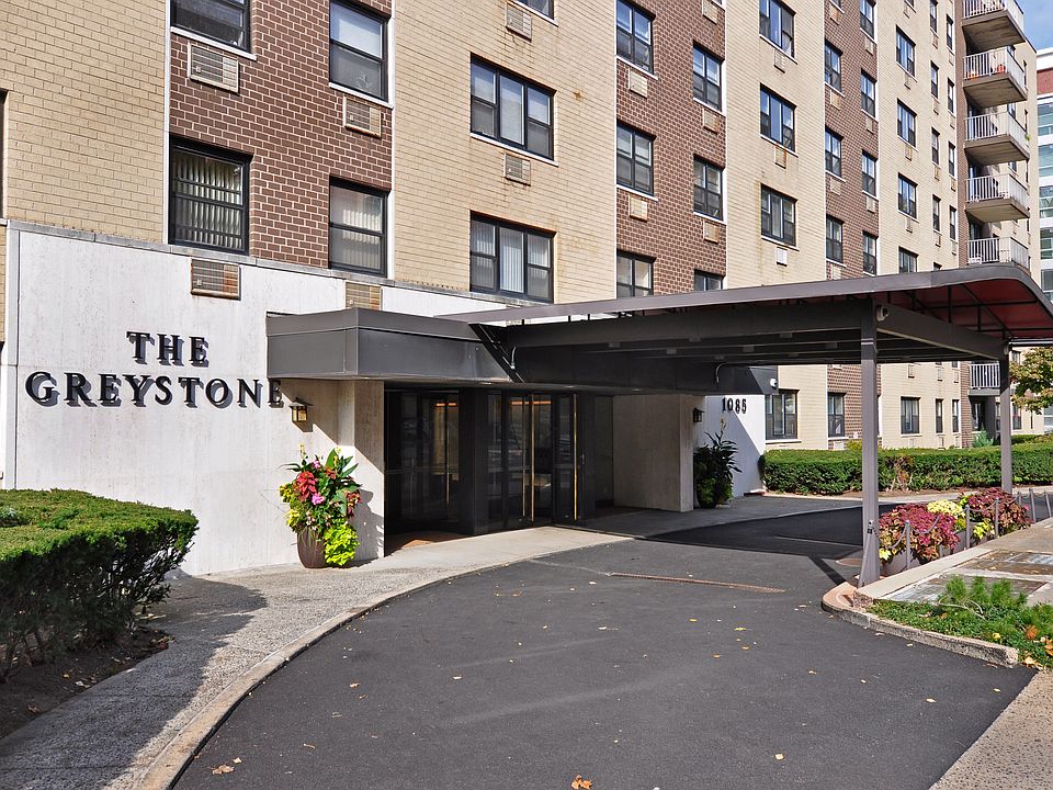 1st image of 1085 Warburton Ave APT 614