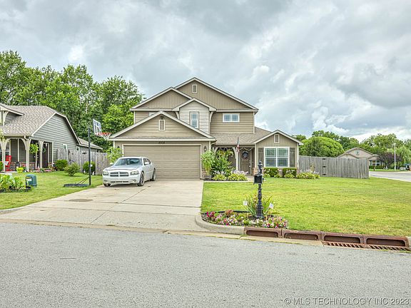 3rd image of 8908 S 253rd East Ave