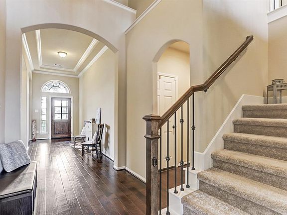 2nd image of 29103 Bentford Manor Ct