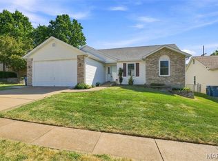 9631 Chamblin Dr, Saint Louis, MO 63123