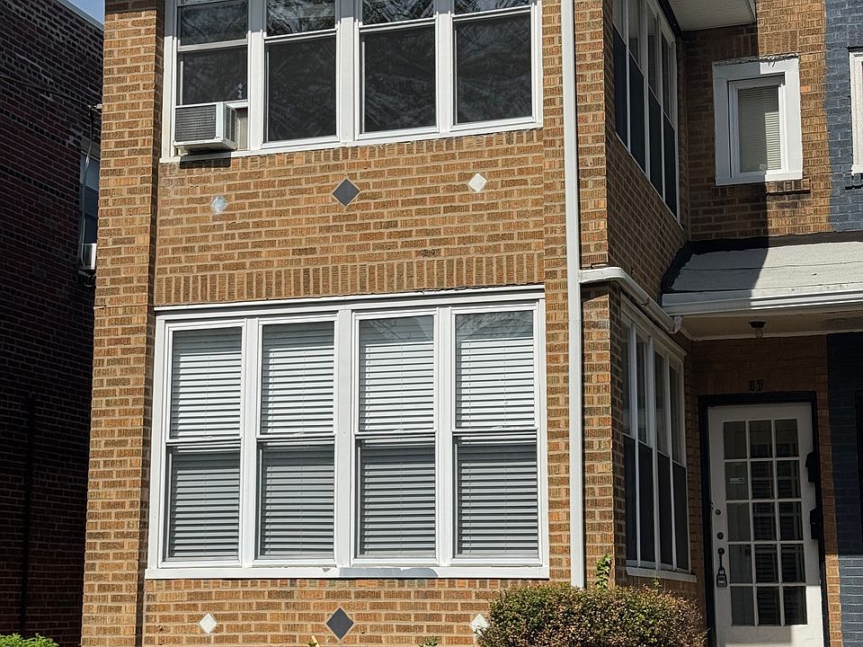 1st image of 17 E Upsal St Floor 1
