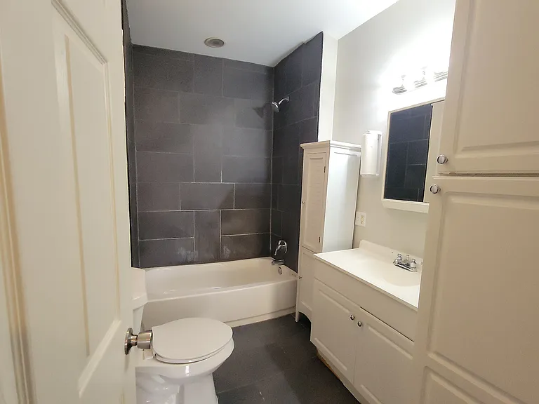 5102 Wicklow Pl — Photo 6