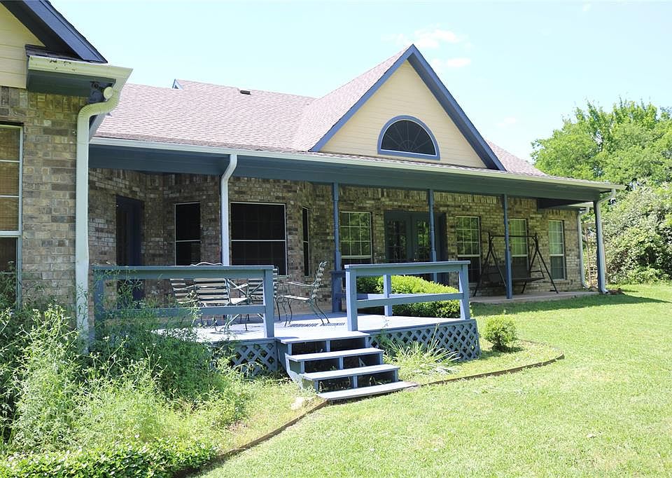 2nd image of 419 Preakness Place Rd