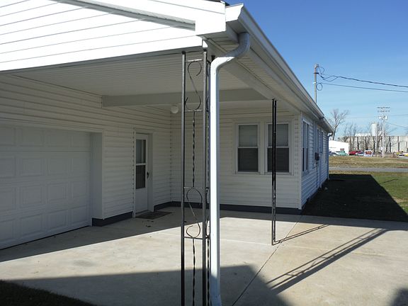 Covered Backporch_01232015