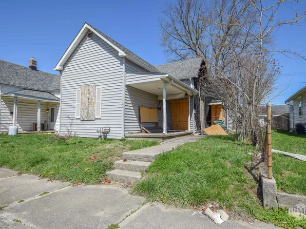 1720 W 7th St, Muncie, IN 47302