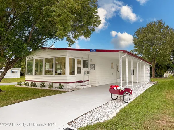8008 Fairlane Ave, Brooksville, FL 34613