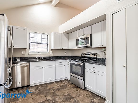 4th image of 1313 Thoreau Ln #3931149