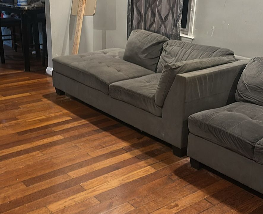 1st image of 5901 Lillyan Ave #3