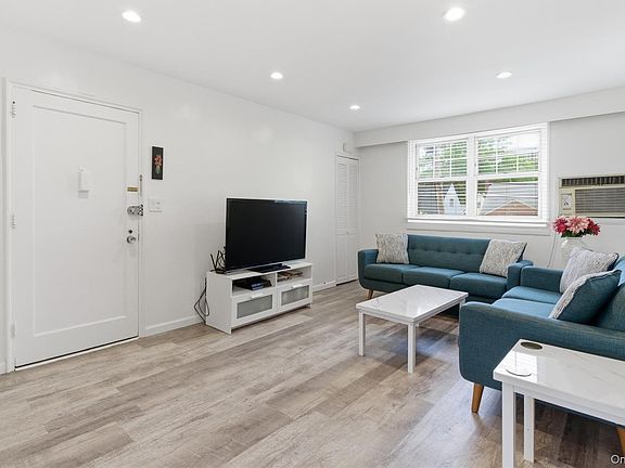 5th image of 6116 Little Neck Parkway #936