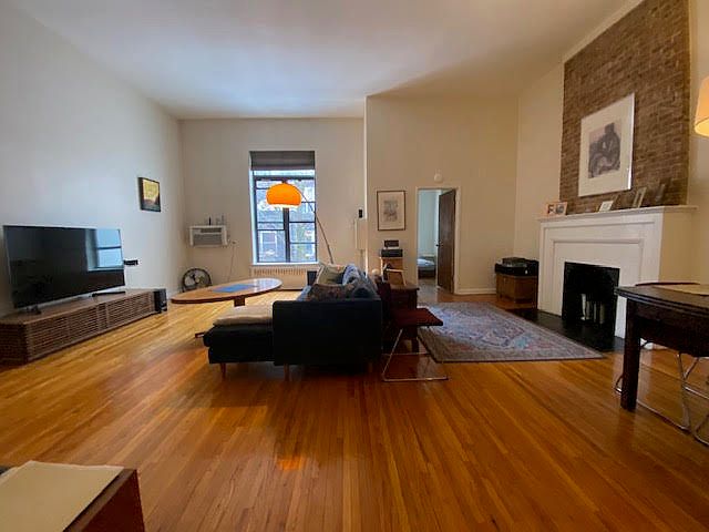 1st image of 54 W 70th St APT 2B