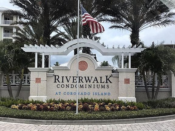 2nd image of 3 N Riverwalk Dr #405