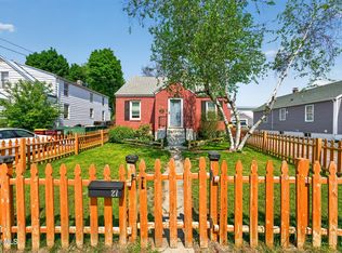 27 Highland Avenue, Colonie, NY 12205