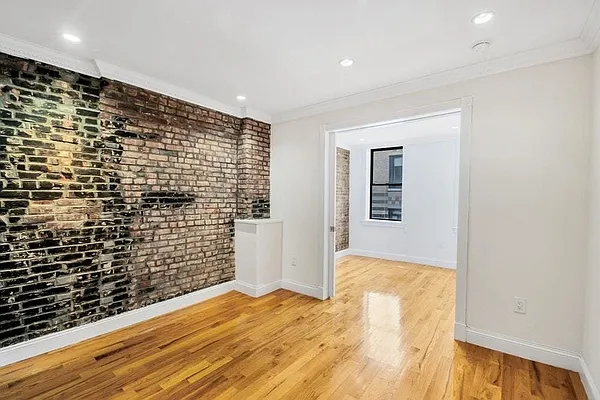 Rented by Bold New York | media 13