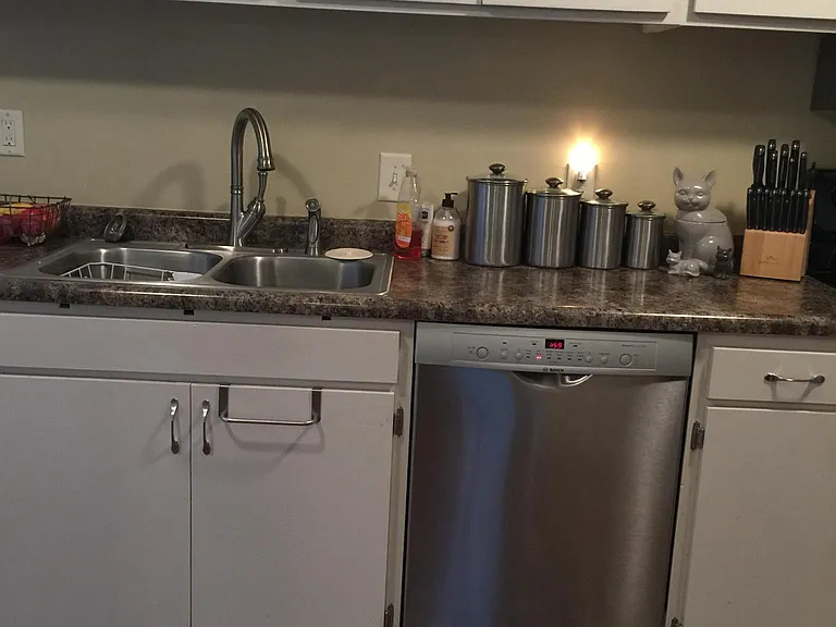 901 N Wilbur Ln — Photo 8