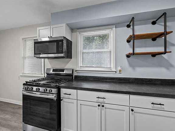 5th image of 3030 O Ave NW