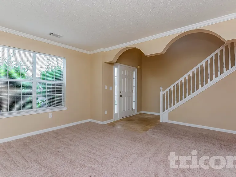 2957 Jenkins Dr — Photo 4